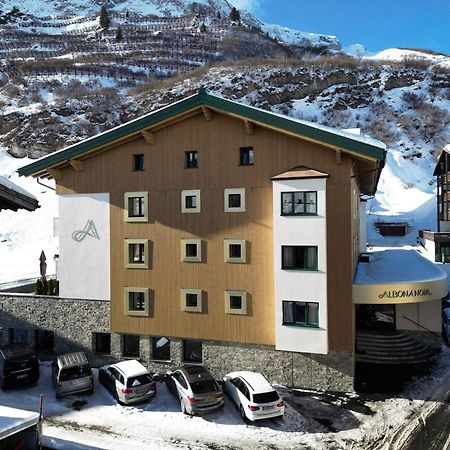 Hotel Albona Nova Zürs Exterior foto